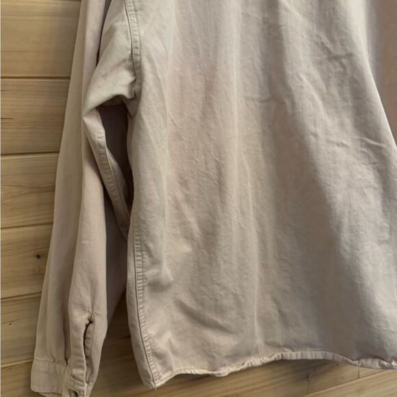 Vintage 90’s CMG Looney Tunes Size Medium Unisex Embroidered Button Up Top - Picture 7 of 13